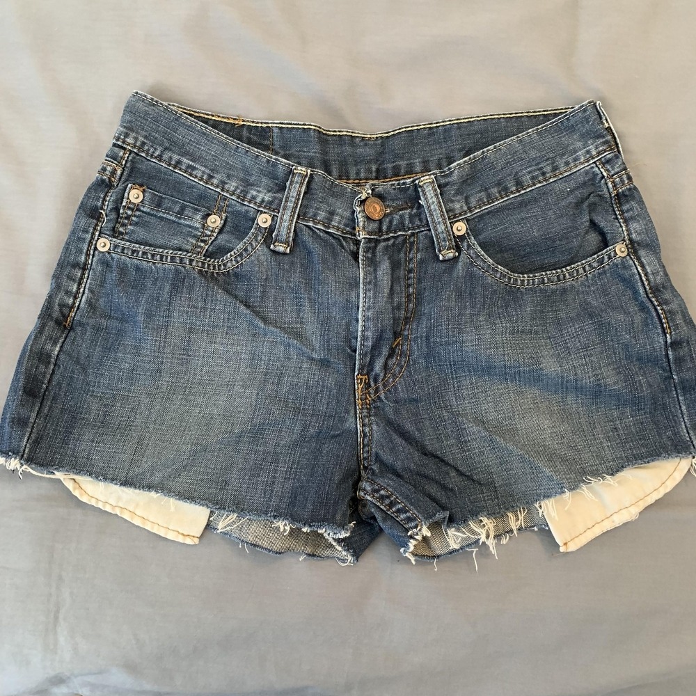 Levi's 514 Shorts Mens 29 Blue Denim Cutoff Frayed Raw Hem 5 Pocket Beach Cheeky